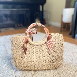 Chic Woven Straw Bag with twillys